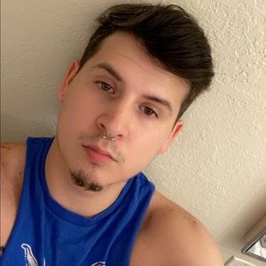 Meet your Posher, Aaron